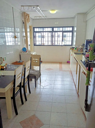 Blk 331 Clementi Avenue 2 (Clementi), HDB 3 Rooms #546951551